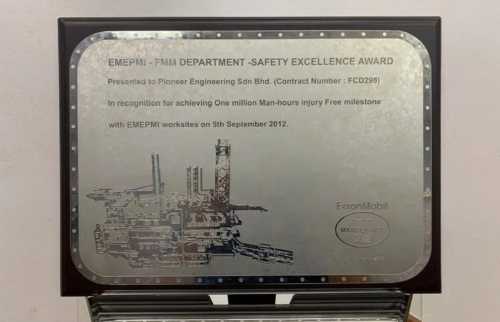 EXXON 2012 CHAIRMAN’S SAFETY AWARD - GRAND WINNER